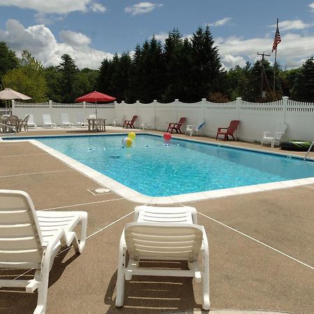 Saco River Motor Lodge & Suites 콘웨이 외부 사진