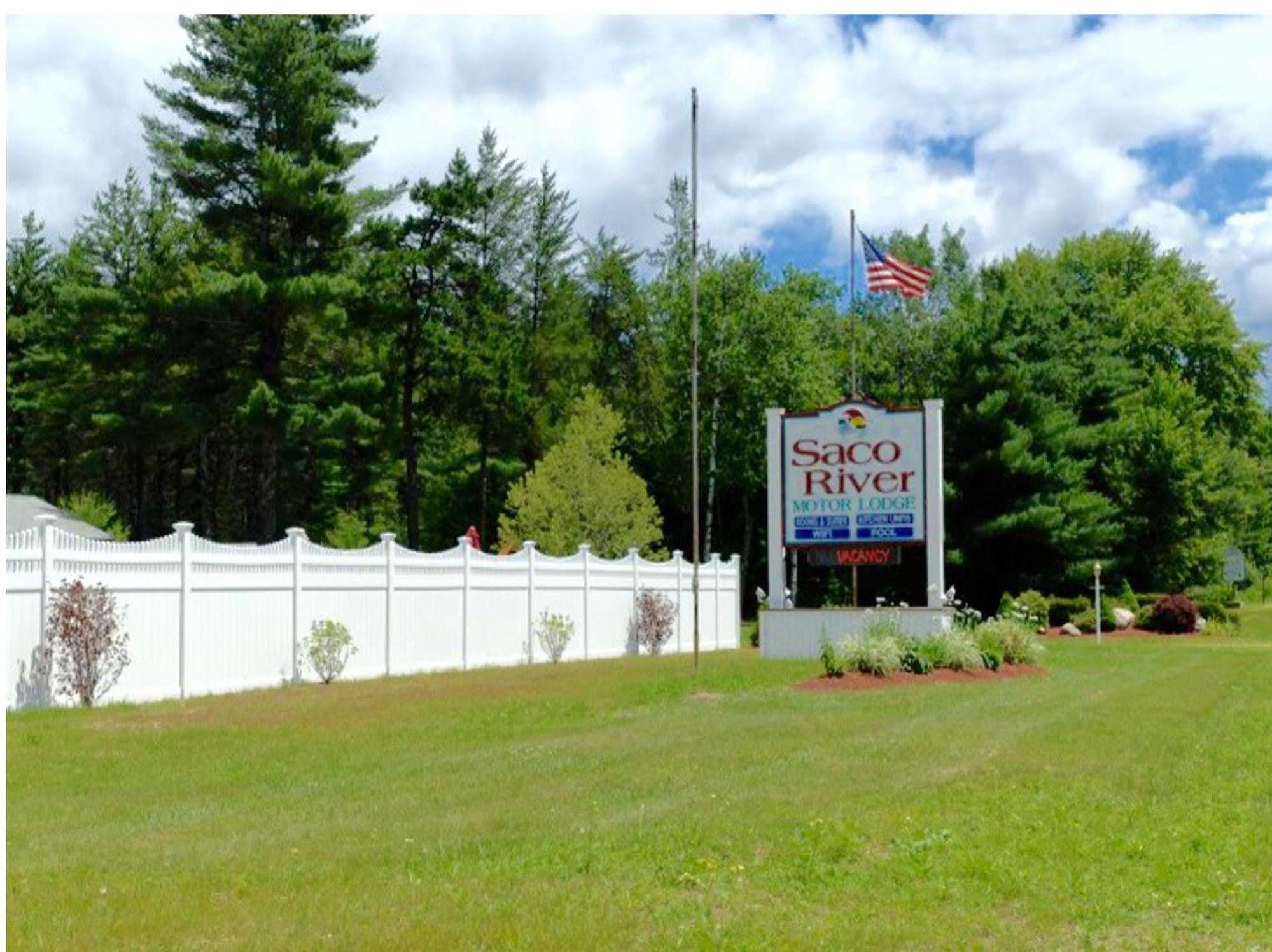 Saco River Motor Lodge & Suites 콘웨이 외부 사진
